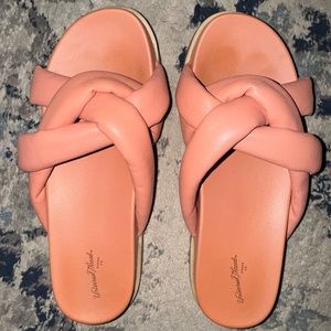 Universal Thread (Target brand) Women’s Pink Sandals size 7.5